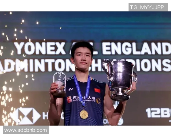 西安羽毛球队在世界锦标赛中以61分稳居积分榜首位